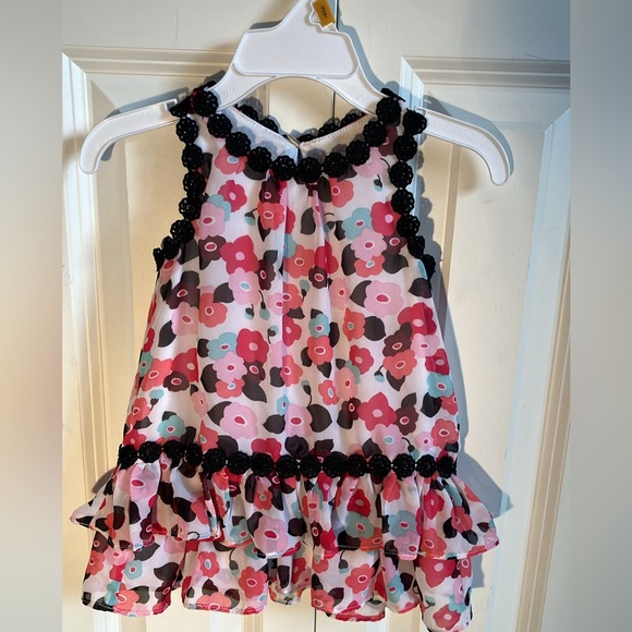 Fabulous Kate Spade ♠️ 12 month floral dress with black flower trim - Picture 1 of 8